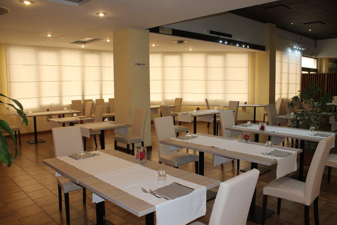 Hotel First Calenzano Ngoại thất bức ảnh