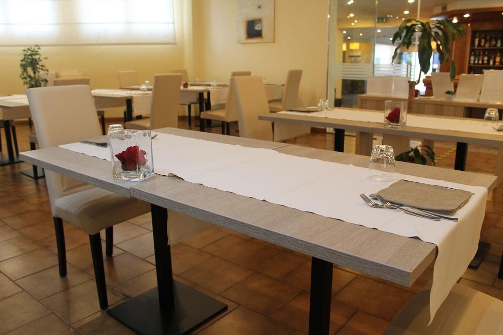Hotel First Calenzano Ngoại thất bức ảnh
